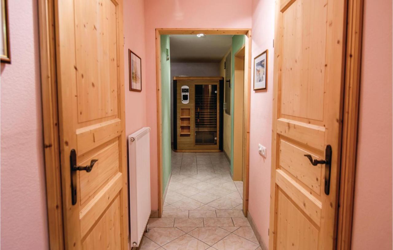 Charmantes Ferienhaus Peterdorf Bagian luar foto