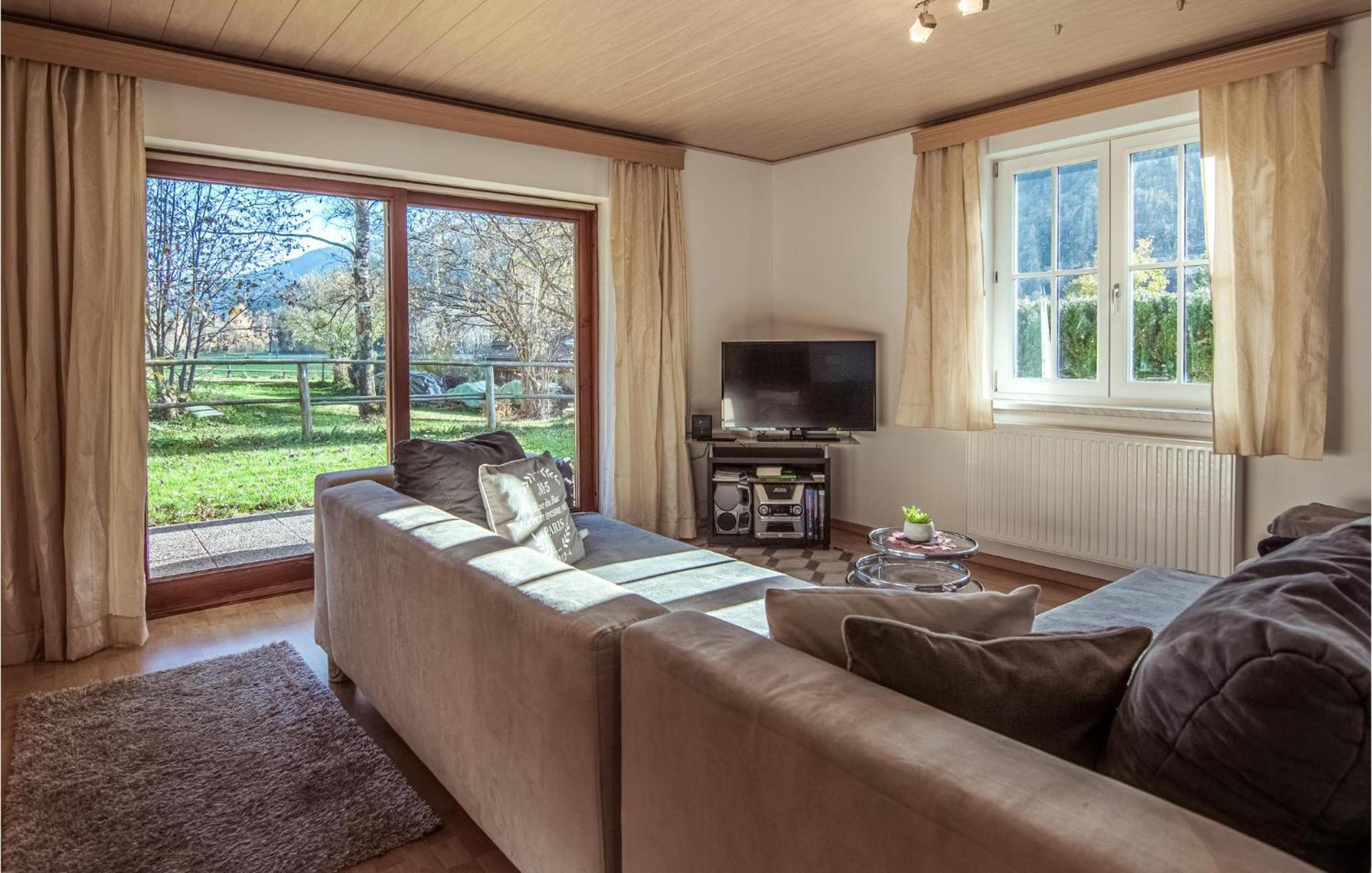 Charmantes Ferienhaus Peterdorf Bagian luar foto